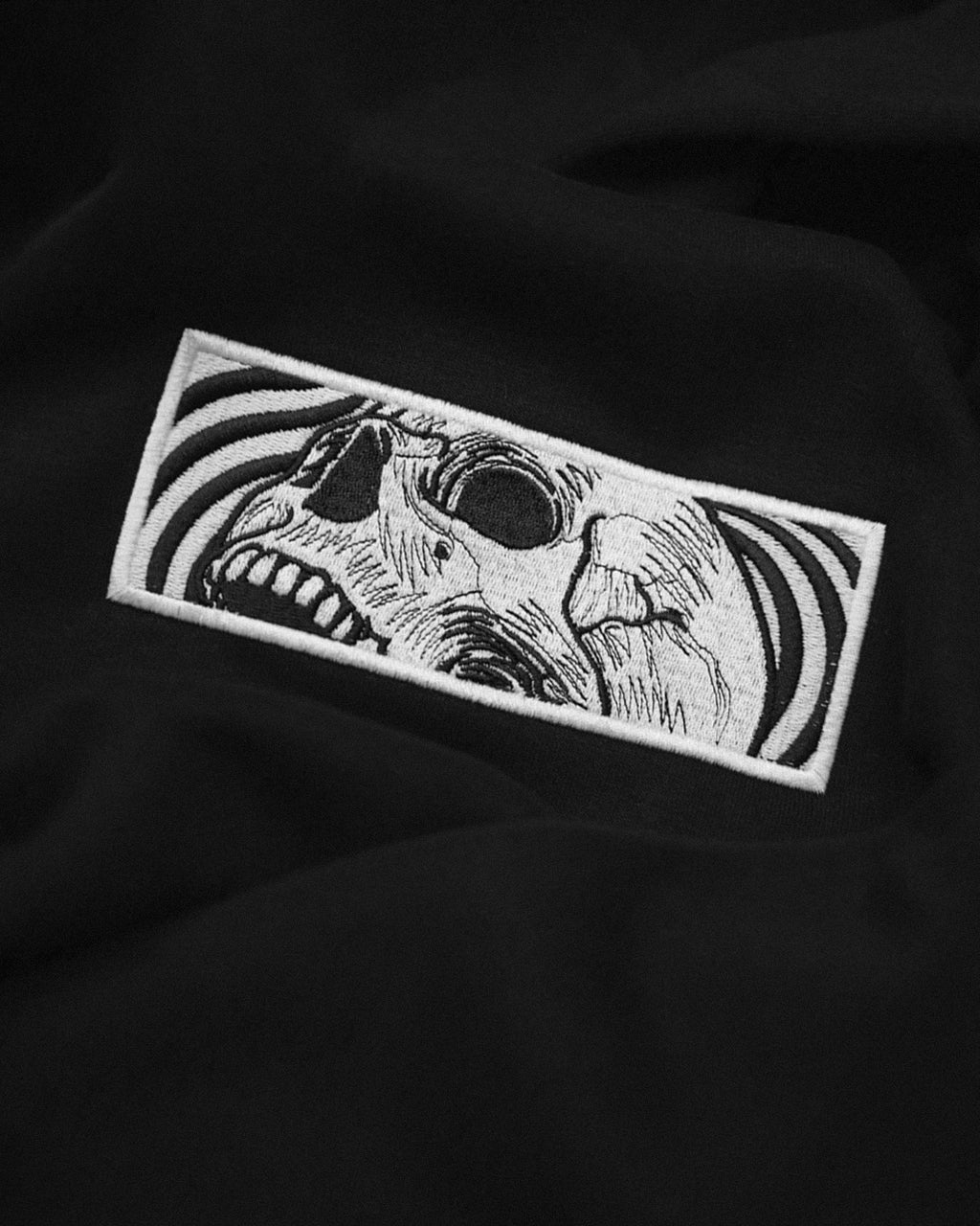 Skull Frequency - Embroidered - Oversized Tee