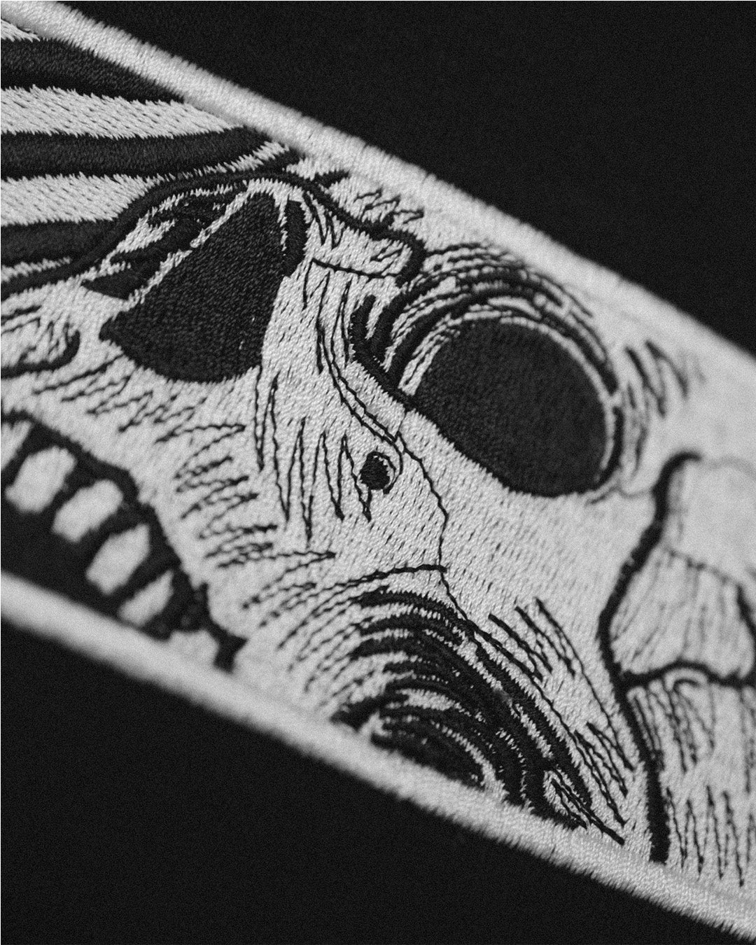 Skull Frequency - Embroidered - Oversized Tee